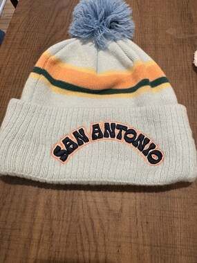 New Era San Antonio Spurs 2024/25 City Edition Cuffed Knit Hat with Pom